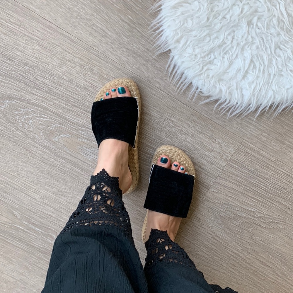 Espadrilles sandals w/ faux suede strap - Picture 5 of 5